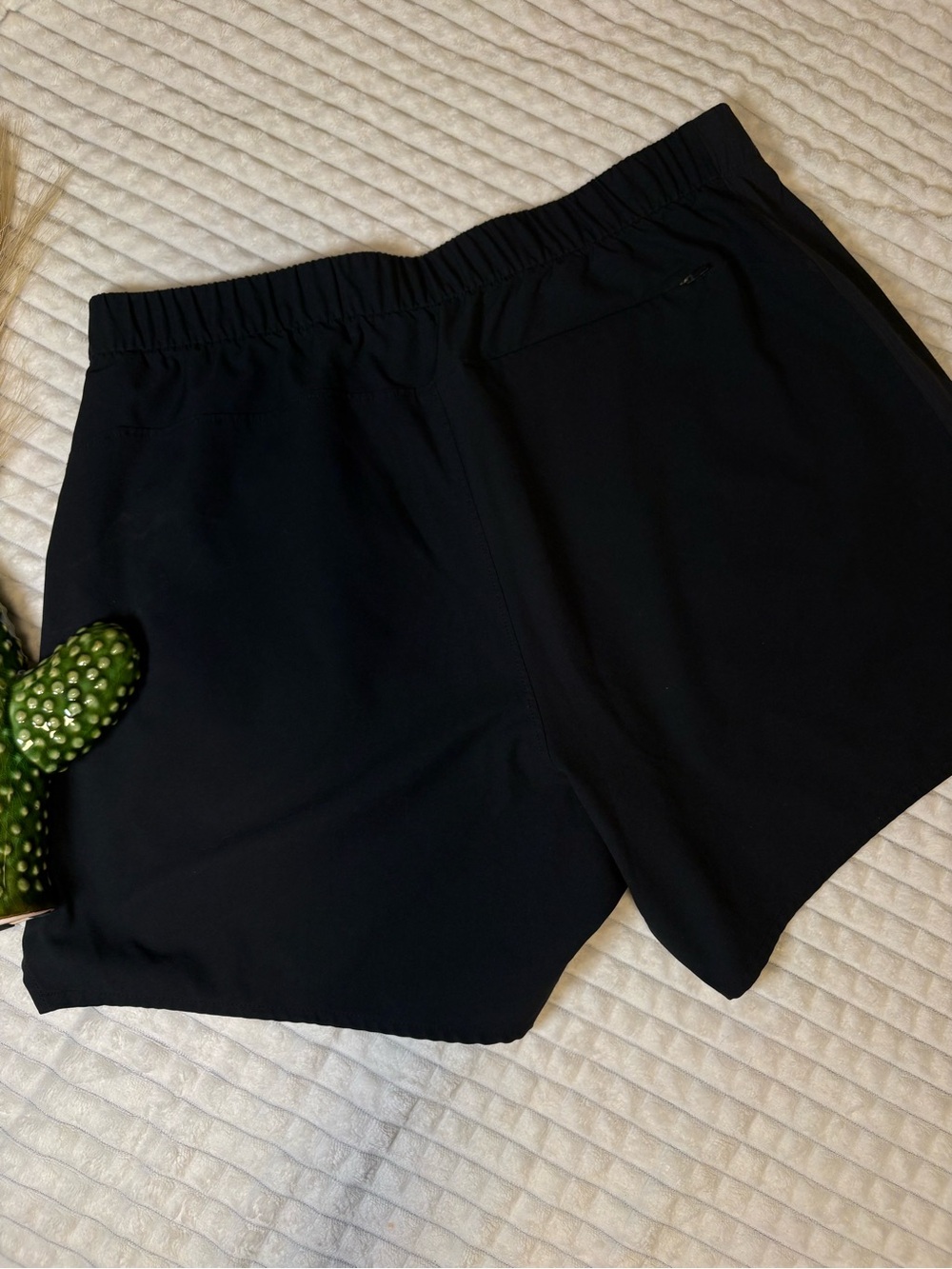 Outdoor Voices Black Athletic Pull-On Shorts